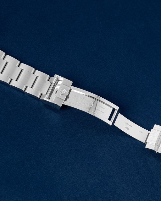 Rolex Sea-Dweller 126600 Image 3